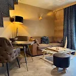 Micro-lodge, Lune Au Bois *