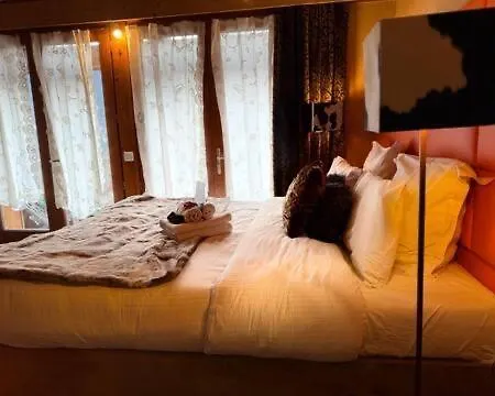 Micro-lodge, Lune Au Bois * モントリオン